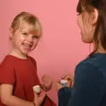 Sininen perhonen - muoviton lasten luomiväri - Ivy & Loulou - Image 8