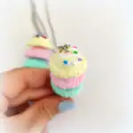Jäätelötuuttikaulakoru -  Sweets & Pearls - Image 2
