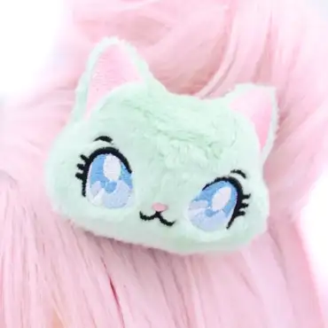 Minttu kissa pehmohiuskoriste - Kawaii Hair Candy